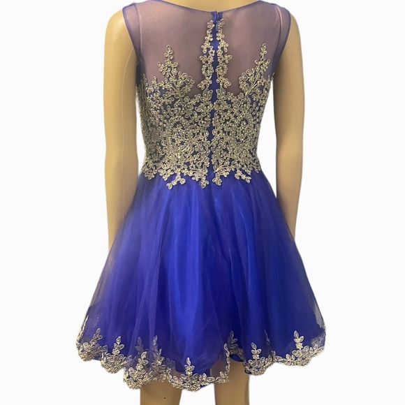 BOU BOU EMBELLISHED TOP WITH GLITTER TULLE SHORT
GOWN- worn once - Picture 7 of 8